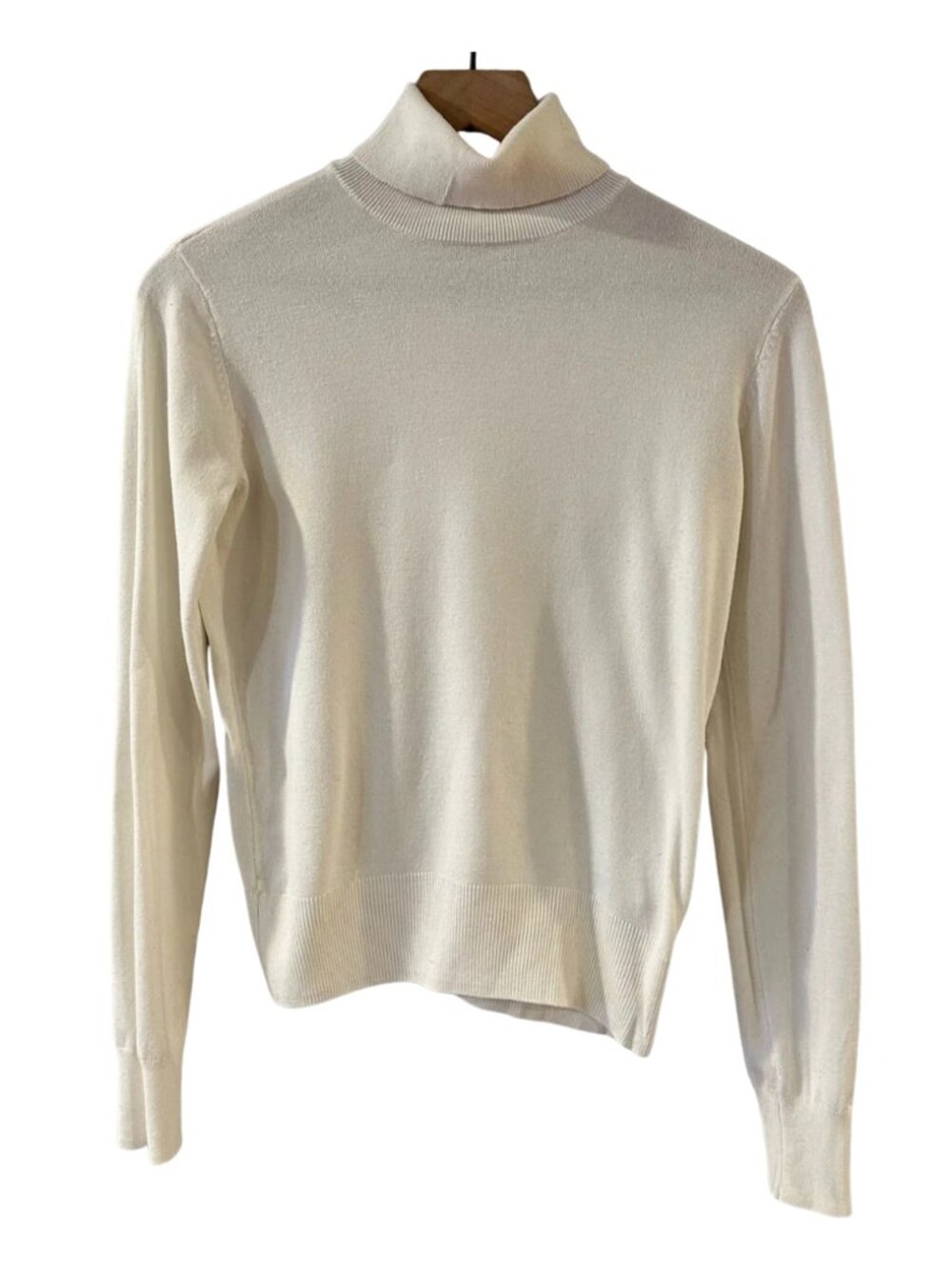 H&M Stretch Classic Cream Turtleneck Sweater - Size XS
